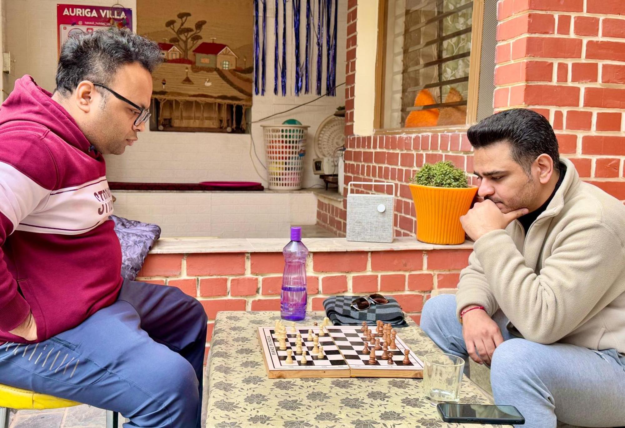 The Auriga 3Bhk Fully Entair Villa With Bonfire In Kasauli I Pvt Stay I Open Air Terrace I Kitchen Livingroom I Lawn Bonfire I Gaming Zone Exterior photo